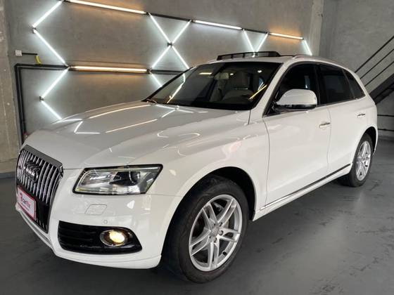 AUDI Q5 2.0 TFSI AMBIENTE 16V 225CV GASOLINA 4P AUTOMÁTICO AUDI Q5 2.0 TFSI AMBIENTE 16V 225CV GASOLINA 4P AUTOMÁTICO